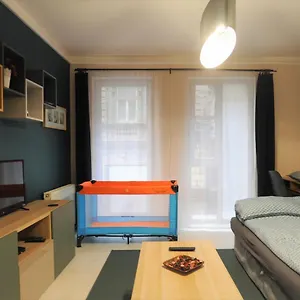 https://lovely-apartment-in-the-heart-of-1072.inbudapesthotels.com